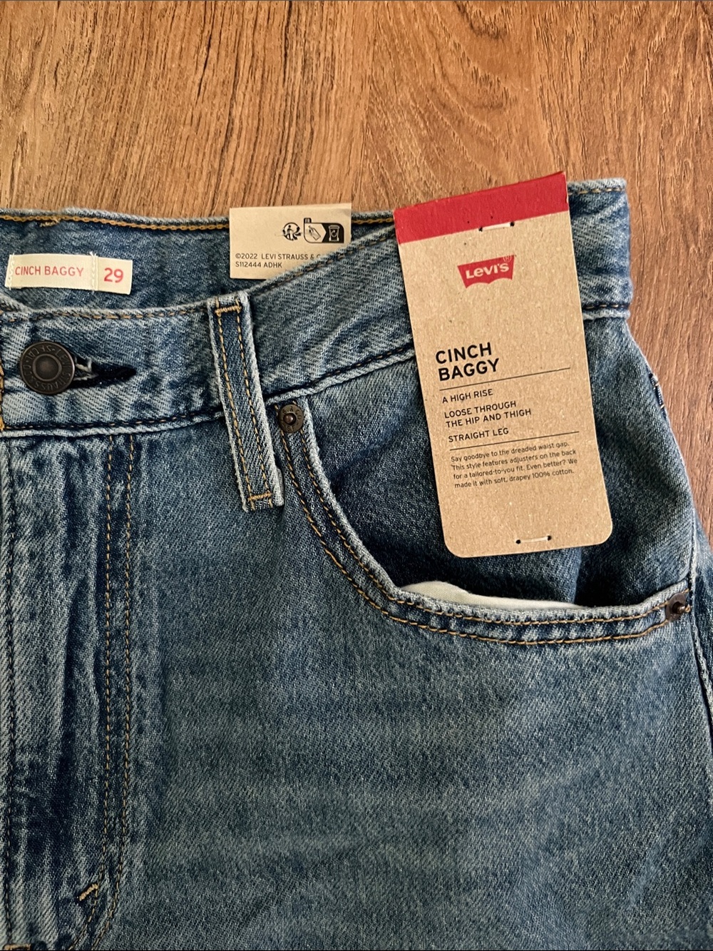 NWT Levi’s Cinch Baggy Wide Leg Jeans - Picture 6 of 15